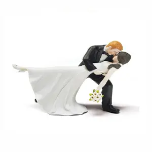 Romantic Souvenir Dance Wedding Couple Resin Figurine