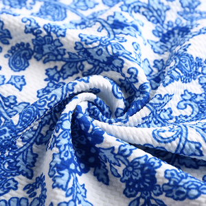2019 challis stampa fiori blu granny chic <span class=keywords><strong>paisley</strong></span> bit bianco 95% poliestere 5% <span class=keywords><strong>spandex</strong></span> tessuto per il vestito - Product Image 2