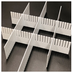 PTSR-003 Divisorio per <span class=keywords><strong>Cassetti</strong></span> Regolabile in Plastica Fai-da-Te, Larghezza 9cm, per Organizzazione e Stoccaggio - Product Image 2