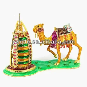 Nieuwe Arabische Goud emaille Arabische camel en Dubai tower plated geschenkdoos trinket doos voor woninginrichting (QF3879)