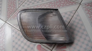 LAMPE D'ANGLE / <span class=keywords><strong>CLIGNOTANT</strong></span> pour AUDI 100 <span class=keywords><strong>C4</strong></span> V6 4A0 953 049 B / 050 B - Product Image 2