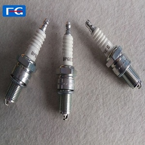 <span class=keywords><strong>Prix</strong></span> d'usine chinois Bougie d'allumage automatique en gros BP6ES BPR6ES Bougie d'allumage de voiture dans les bougies d'allumage de moteur de voiture - Product Image 1