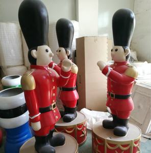 <strong>Large</strong> Fiberglass Christmas Toy Soldier Outdoor Decoration Life-Size <strong>Nutcracker</strong> Made of Fiberglass for Shopping Mall Decoration - Product Image 5