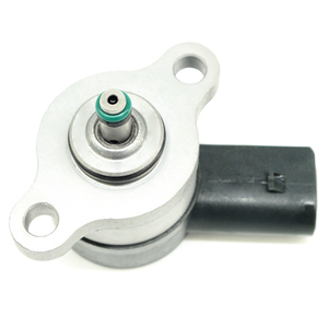 Piezas de automóviles de regulador de presión de combustible 0281002241 A6110780149 - Product Image 1