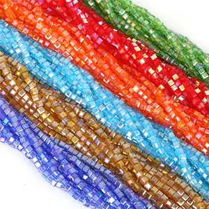 200/बैग 12 रंग 2MM कट क्रिस्टल ग्लास मोती खोखले वर्ग Faceted ग्लास मोती गहने बनाने के लिए DIY कंगन कान की बाली