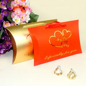 Custom Design Luxury Gold Paper Pillow Packing Boxes With String Retail Wedding Favor Candy Packaging Box