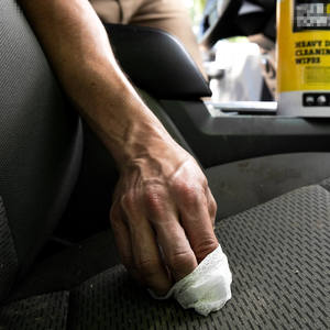 Multi Surface De Nettoyage Lingettes 30 Compter Non Tissés Industriels Heavy Duty Lingettes Dans Le Récipient - Product Image 3