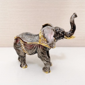 Boîte à bijoux en métal éléphant en alliage d'étain plaqué or, peinte à <span class=keywords><strong>la</strong></span> <span class=keywords><strong>main</strong></span>, couleur grise, avec cristaux, pour cadeaux du Nouvel An - Product Image 3