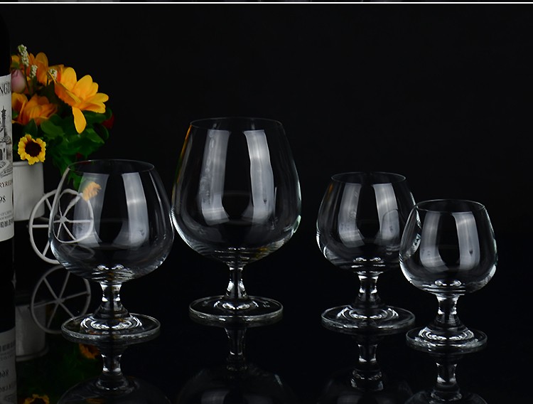 Haonai Short stem Brandy Snifter GlassesLiquor Glass Bar Cups