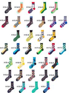 Bán Buôn Chất Lượng Cao Thiết Kế Vui Chải Kỹ Cotton Crew Phim Hoạt <span class=keywords><strong>H</strong></span>ình Vớ Biểu Tượng Tùy Chỉnh Mens Vớ - Product Image 6