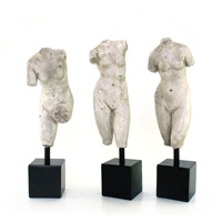 Statue de femme en polyrésine, sculpture de tête avec base en cristal noir, décoration