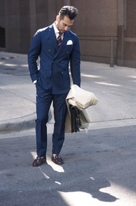 Nuovo abito da sposa a <span class=keywords><strong>righe</strong></span> blu Navy doppia Breatesd per gli uomini 2 pezzi (giacca + pantaloni + cravatta) Groom Masculino Trajes De Hombre <span class=keywords><strong>Blazer</strong></span> - Product Image 4