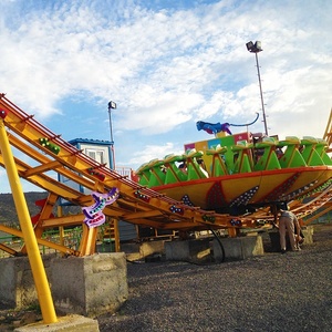 Parque de atracciones Magic Saucer Dick Flying UFO Rides a la venta - Product Image 3