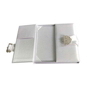 Hộp Bao Bì Bằng Vải Satin Sang Trọng Bán Cho Thiệp Mời Sang Trọng - Product Image 4