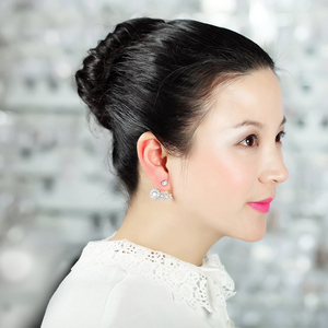 LUOTEEMI Wholesale Women Classic Rhodium Plated White Pearl CZ Crystal Flower Double Sided Jackets <strong>Ear</strong> <strong>Cuff</strong> <strong>Earrings</strong> - Product Image 2