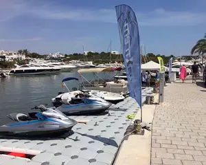 عوامة بلاستيكية مشهورة بنمط جديد لعام 2020 لقارب Seadoo Jet Ski