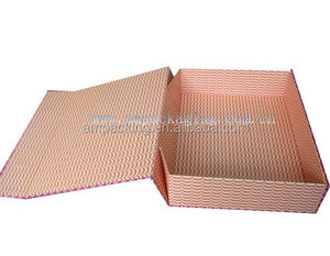 Venta al por mayor de lujo de diseño personalizado de papel impreso plegable ropa de cama embalaje caja de regalo plegable - Product Image 6