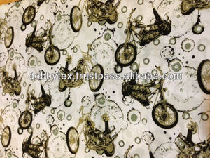 Tela de algodón con estampado de motocicleta - Product Image 1