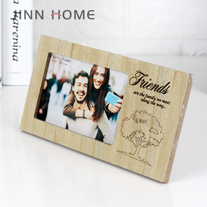 Rắn Gỗ Khung Ảnh Laser Tùy Chỉnh Bản Vẽ Từ A4 Kích Thước Đơn Giản Phong Cách Trang Trí Nội Thất Diy-Cá Nhân Món Quà Tình Bạn Clip - Product Image 2