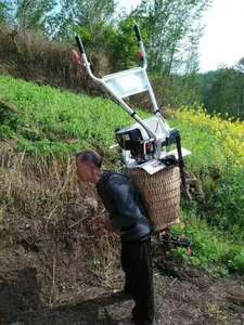 Инженеры-культиваторы, работающие на ферме, могут обслуживать зарубежное оборудование для бензина для склона поля на склоне холма - Product Image 3