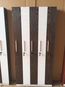 Armoire intelligente en bois durable <span class=keywords><strong>de</strong></span> qualité supérieure à six portes personnalisée <span class=keywords><strong>pour</strong></span> le rangement des queues <span class=keywords><strong>de</strong></span> <span class=keywords><strong>billard</strong></span> et des accessoires - Product Image 3