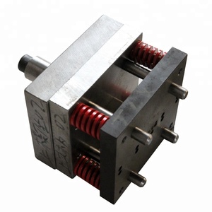 Nuovo Disegno di Componenti In Metallo Punch press die set - Product Image 6