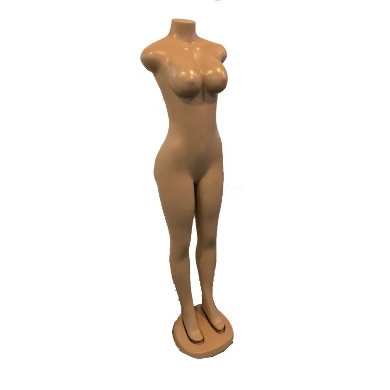 Maniquí de plástico, maniquí brasileño, maniquí femenino