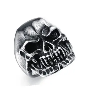 Promotional 316L Stainless Steel Antique Finished Punk Theme Skull Finger Rings for Hip Hop