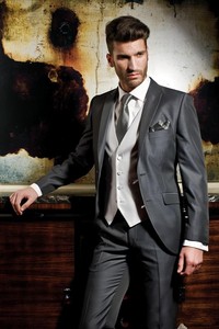 Traje Formal para Fiesta <span class=keywords><strong>de</strong></span> Graduación, Traje Formal Personalizado para <span class=keywords><strong>Novio</strong></span>, Esmoquin <span class=keywords><strong>de</strong></span> Boda <span class=keywords><strong>de</strong></span> 3 Piezas (Chaqueta+Pantalones+Chaleco) WB088 <span class=keywords><strong>Trajes</strong></span> <span class=keywords><strong>de</strong></span> Hombre <span class=keywords><strong>Gris</strong></span> <span class=keywords><strong>Oscuro</strong></span> - Product Image 2