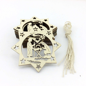 Décoration <span class=keywords><strong>de</strong></span> Noël suspendue en bois massif découpée au laser représentant la <span class=keywords><strong>naissance</strong></span> <span class=keywords><strong>de</strong></span> Jésus - Product Image 1