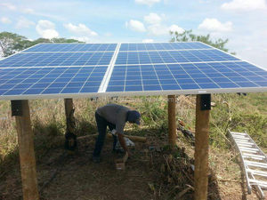 Pompes à eau solaires pour forages 1HP 2HP 3HP <span class=keywords><strong>5HP</strong></span> 24V 36V 48V 72V 216V Série - Product Image 2
