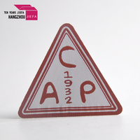Prix d'usine Logo de marque personnalisé Fer tissé sur des patchs pour vêtements