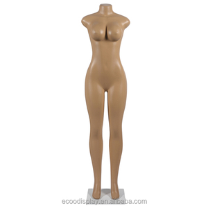 Mannequin femme sexy à gros seins - Product Image 1