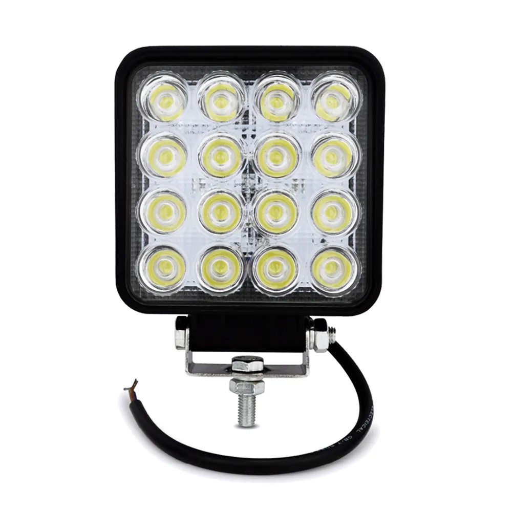 Günstiger Preis 48W Quadrat Auto LED Lampe LED Arbeits licht Autos Scheinwerfer LED Arbeits licht wasserdicht IP67 12V 24V Flut punkt