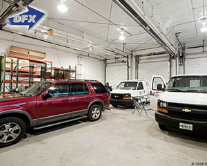 ورشة اصلاح السيارات من الصلب الخفيف - Product Image 1