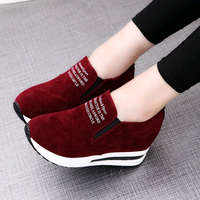 Nouvelles chaussures coréennes de style classique, chaussures de sport à enfiler, chaussures en toile décontractées, chaussures à plateforme