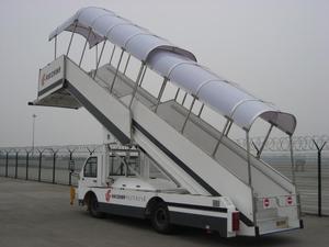Escalera <span class=keywords><strong>de</strong></span> aire autopropulsada para coche <span class=keywords><strong>de</strong></span> <span class=keywords><strong>pasajeros</strong></span>, 2ª mano y eléctrica, 4,4-5,8 m, escalera <span class=keywords><strong>de</strong></span> embarque <span class=keywords><strong>de</strong></span> <span class=keywords><strong>avión</strong></span> con dosel - Product Image 5