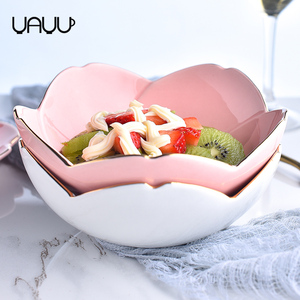 Nouveaux produits <span class=keywords><strong>FENN</strong></span> sauce en céramique en forme de fleur servant un petit ensemble de plats avec bord doré pour la maison cuisine restaurant hôtel - Product Image 4