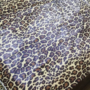 2024 leopardata oeko <span class=keywords><strong>tex</strong></span> 100 giacche/pantaloni/gonne/vestiti standard da donna in morbida pelle sintetica - Product Image 5