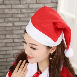 Ucuz özel sipariş dikişsiz Santa şapka Polyester Xmas kap keçe noel şapka parti noel dekorasyon için