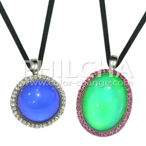 Color elegante cambios de humor de piedra collar de encanto - Product Image 1