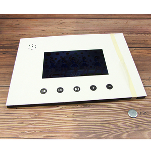 Usine à la main <span class=keywords><strong>7</strong></span> pouces écran lcd de contrôle magnétique vierges spéciales <span class=keywords><strong>brochure</strong></span> vidéo pour la publicité marketing cadeau