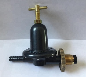 Medium pressure gas regulator