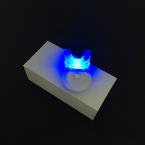 Kit <span class=keywords><strong>de</strong></span> blanchiment des dents à la lumière LED blanche, marque privée, kit <span class=keywords><strong>de</strong></span> blanchiment des dents sans <span class=keywords><strong>peroxyde</strong></span>, gel sans <span class=keywords><strong>peroxyde</strong></span>, ensemble <span class=keywords><strong>de</strong></span> gel au <span class=keywords><strong>peroxyde</strong></span>, fabriqué en Chine - Product Image 4