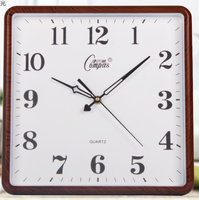 Jolie horloge murale en bois classique, carrée, personnalisée, rétro et bien vendue dans le monde entier