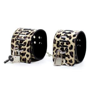 Set di <span class=keywords><strong>Accessori</strong></span> <span class=keywords><strong>Erotici</strong></span> per Bondage, Manette, Frusta, Giocattoli BDSM per Coppie - Product Image 2