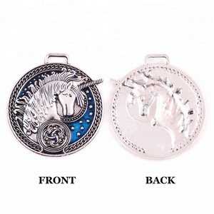 P352 Elegante <span class=keywords><strong>Ciondolo</strong></span> Vintage a Forma di <span class=keywords><strong>Unicorno</strong></span> in Argento Placcato, <span class=keywords><strong>Unicorno</strong></span> Celtico Medievale con Stelle - Product Image 2