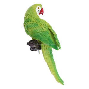 Statue de <span class=keywords><strong>perroquet</strong></span> vert vibrant sur branche, art mural en résine pour décoration de style <span class=keywords><strong>tropical</strong></span> - Product Image 3