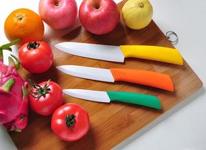 Ensemble de 3 couteaux de <span class=keywords><strong>chef</strong></span> en <span class=keywords><strong>céramique</strong></span> de cuisine de 6 pouces, <span class=keywords><strong>couteau</strong></span> utilitaire de 5 pouces et <span class=keywords><strong>couteau</strong></span> à éplucher les fruits de 4 pouces - Product Image 5
