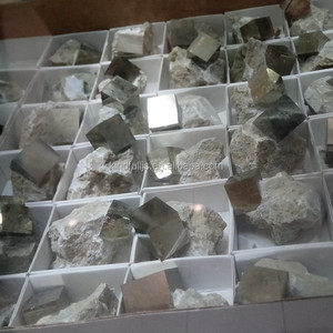Zarif Doğal Kaba Demir Pirit Taş Temizle Kuvars Kristal Mineraller Örneği - Product Image 3